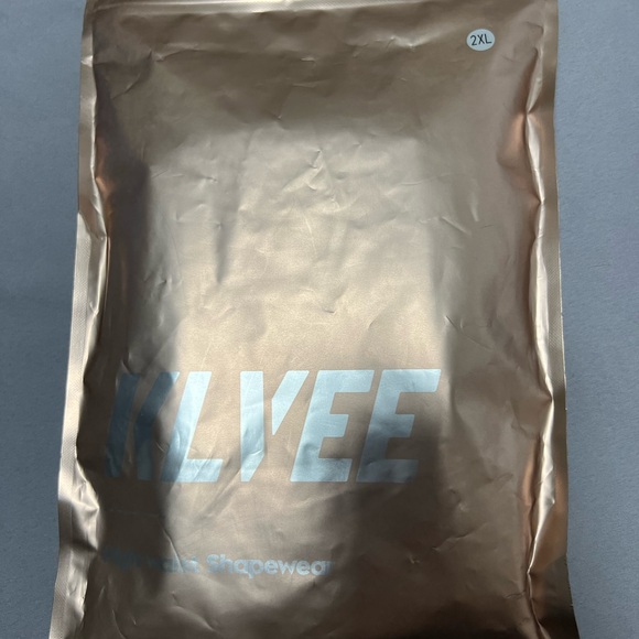 KLVEE TUMMY TARGETING SIZE 2XL. New and size M black - Picture 10 of 12